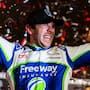 NASCAR: Daniel Suárez esquiva un choque en la última vuelta y termina segundo en Daytona
