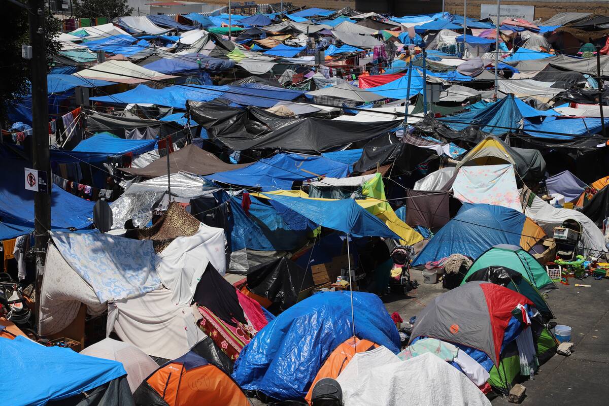 Ayuntamiento rentará albergue para migrantes en Zona Centro de Tijuana