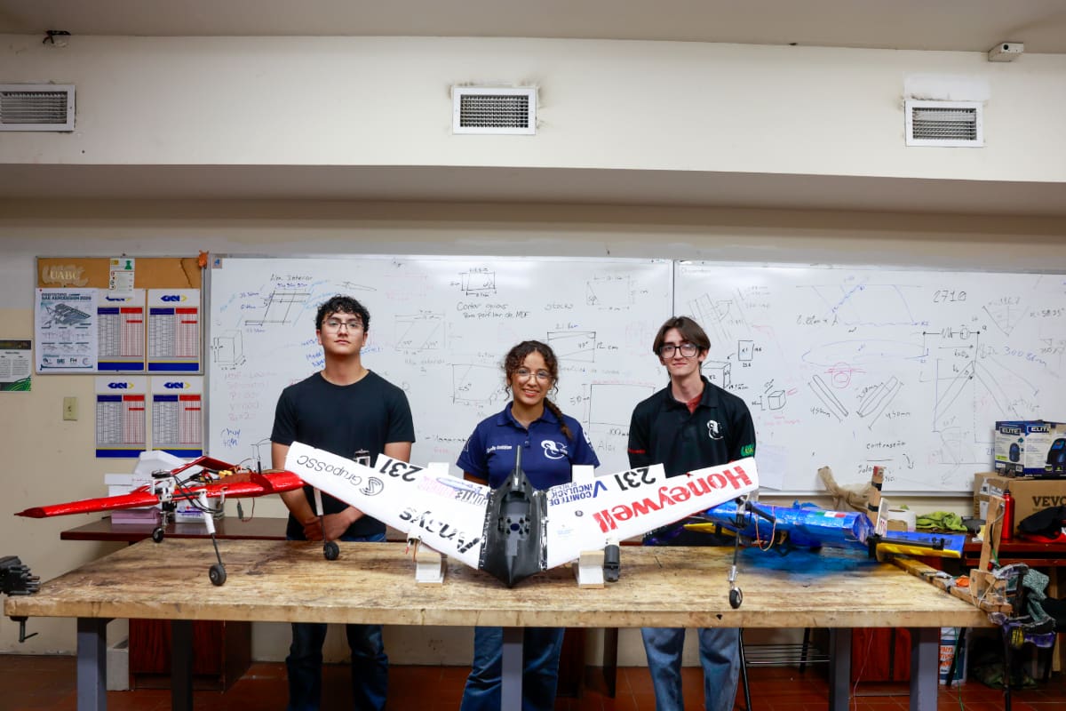 Rams Aerospace: estudiantes de la UABC diseñan y prueban aeronaves en Mexicali para competir internacionalmente
