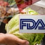 FDA se retracta del supuesto hallazgo de Cyclospora en lechuga de México tras confirmar un falso positivo, pero mantiene la investigación por 1,644 casos y 94 hospitalizaciones en Estados Unidos