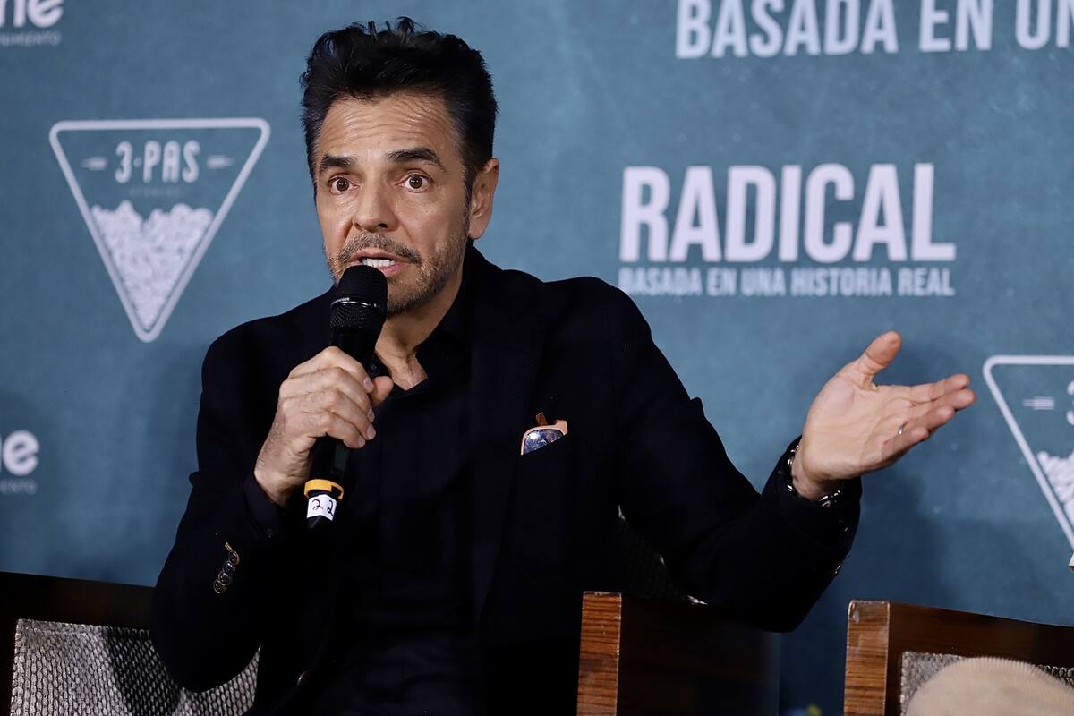 Eugenio Derbez transforma una escuela en Tamaulipas con equipamiento de cómputo gracias a “Radical”