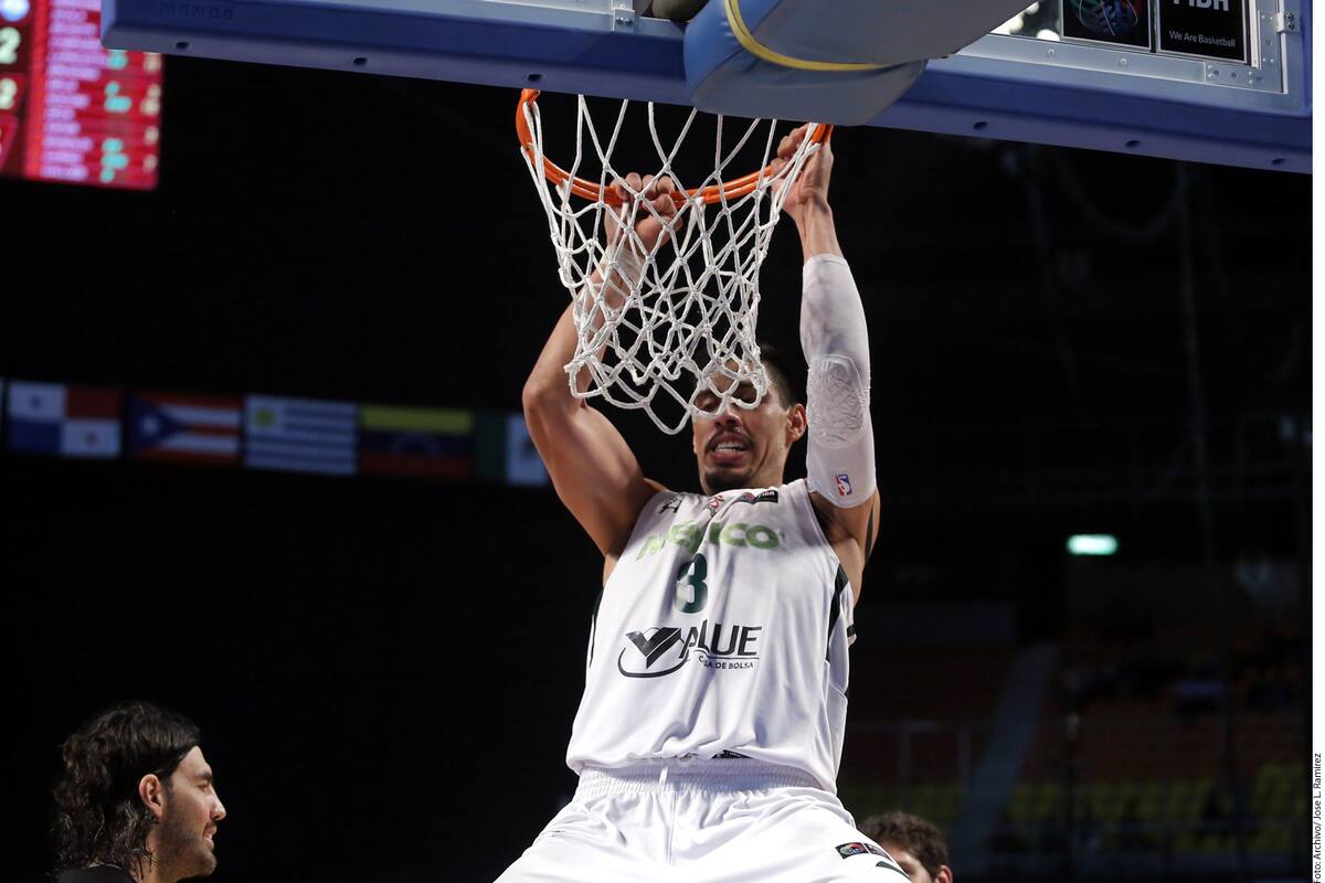 ¿Gustavo Ayón nuevo ''maverick'' en la NBA?