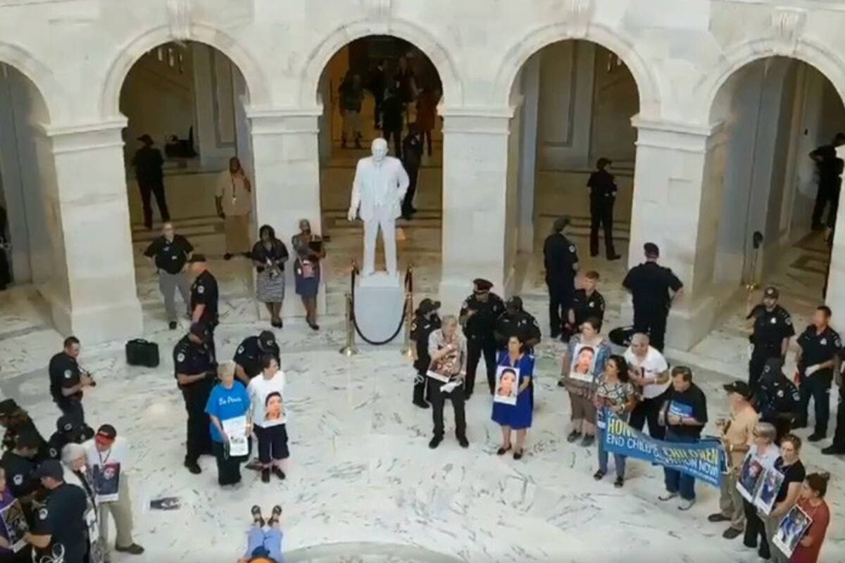 Protesta en Capitolio de EU deja 70 detenidos