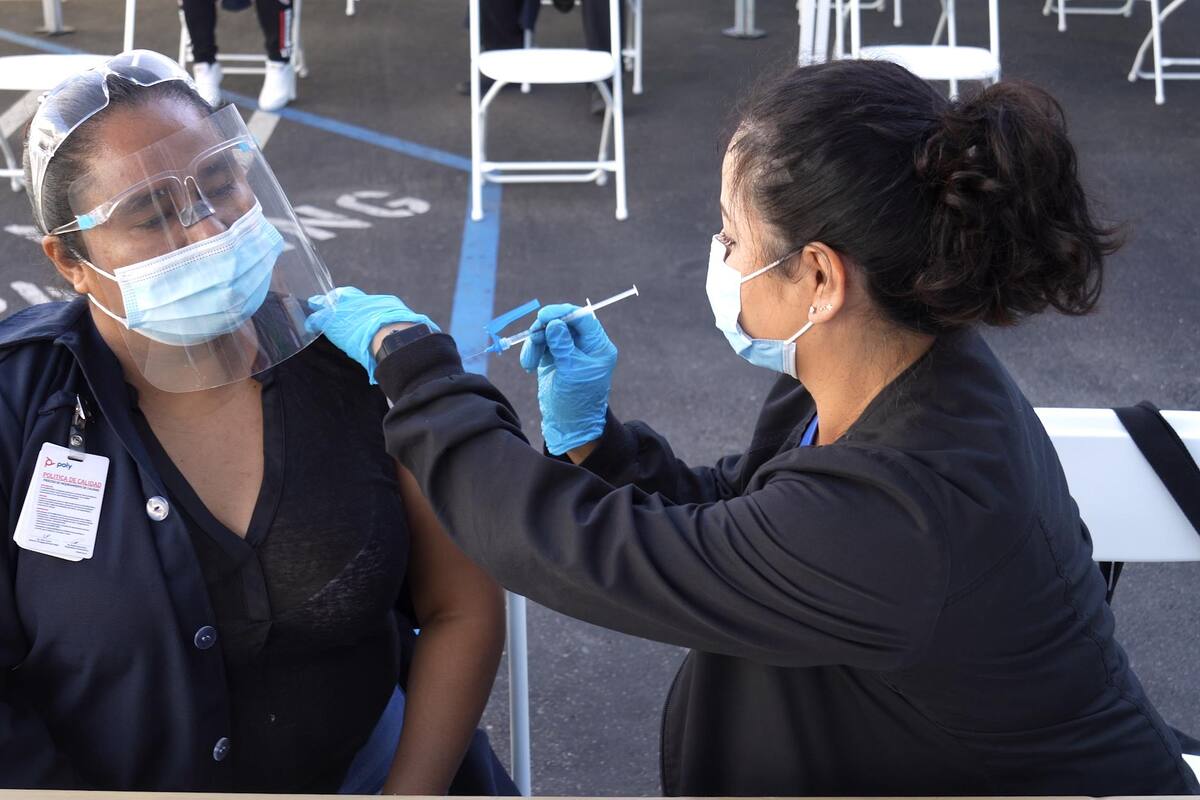 Vacunación transfronteriza beneficia a 20 mil