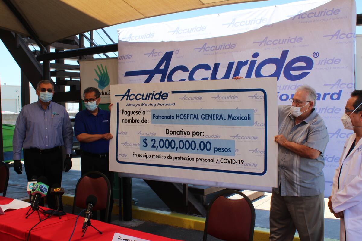 Dona Accuride 2 millones 400 mil pesos al patronato del Hospital General