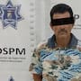 Robó dos botellas de tequila en plaza comercial y descubren que era buscado por otro robo