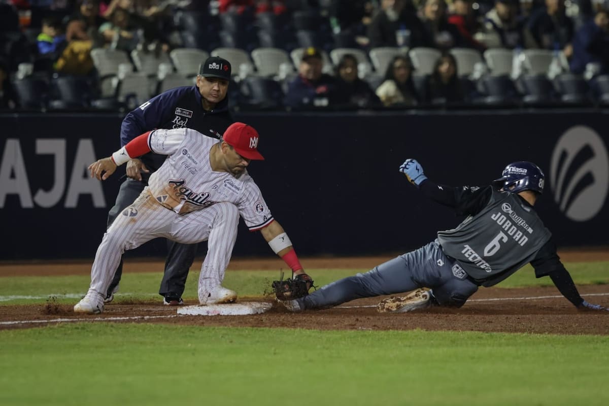Leo Heras vuelve a Mexicali y castiga a Águilas con dos jonrones