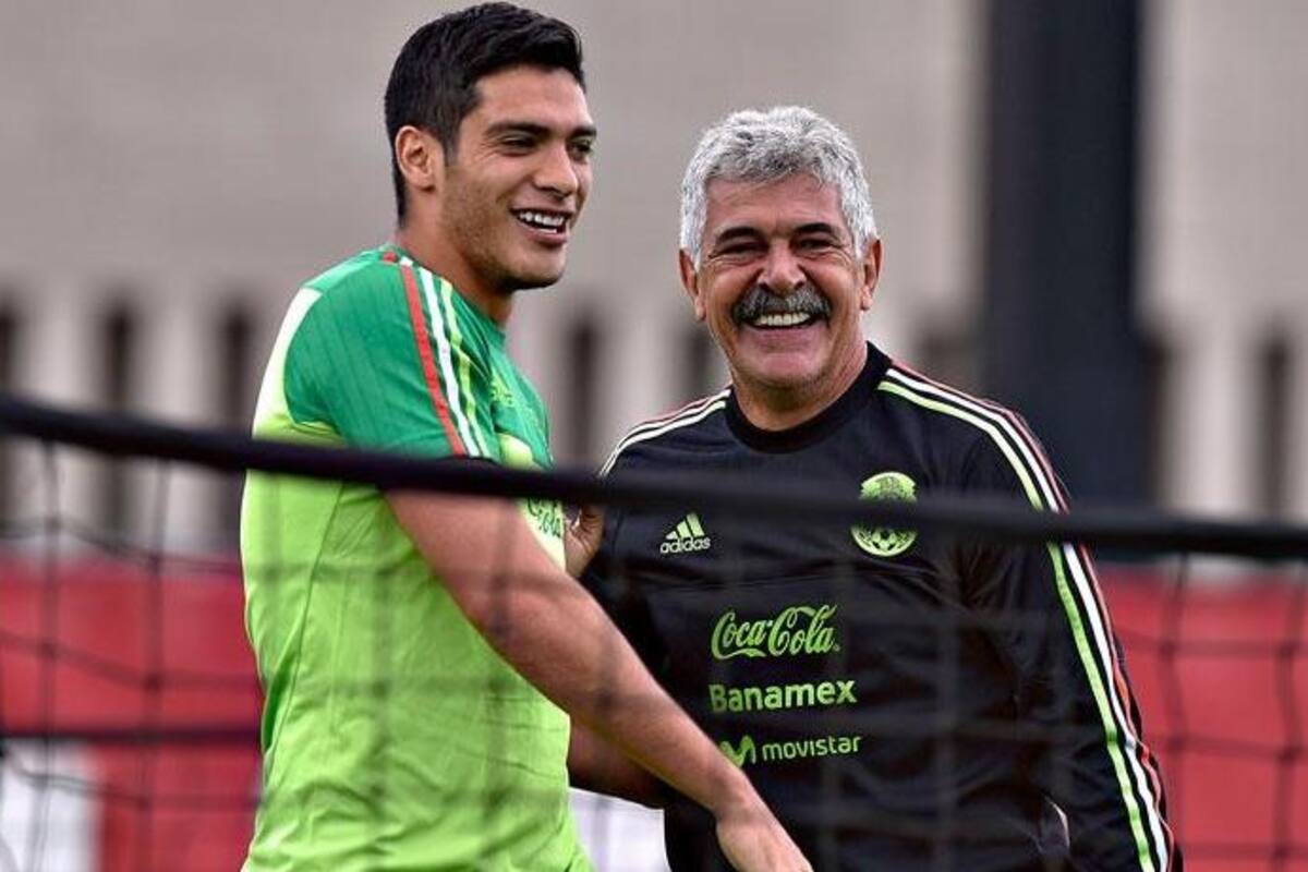 ¿Adiós "moleros"? Menos partidos pero de más calidad, pide FIFA tras coronavirus