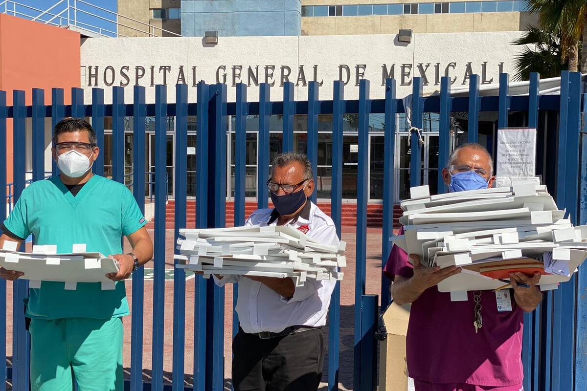 Cimarrones donan 20 cámaras de intubación al Hospital General de Mexicali