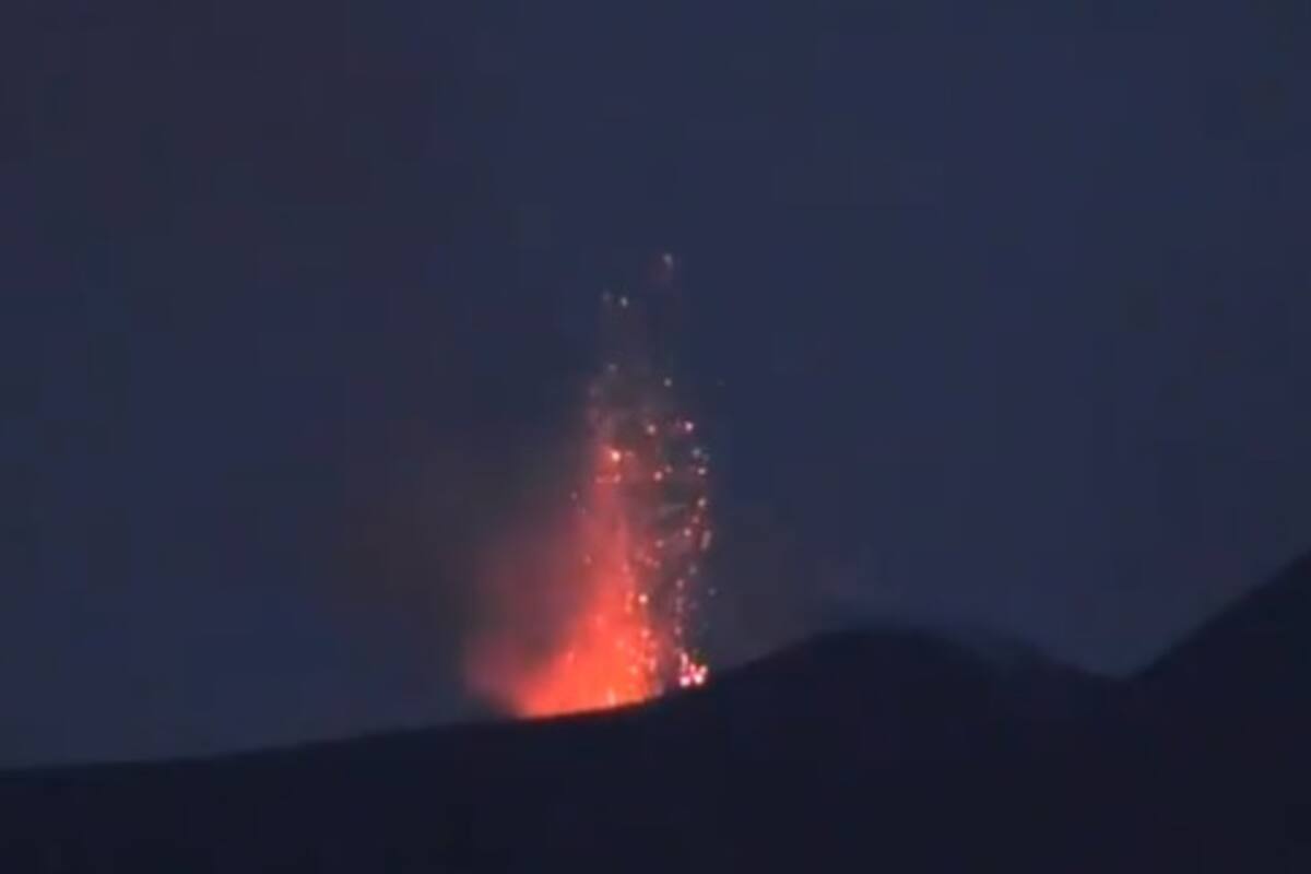 Volcán Etna brinda una "exhibición pirotécnica" en medio de la cuarentena