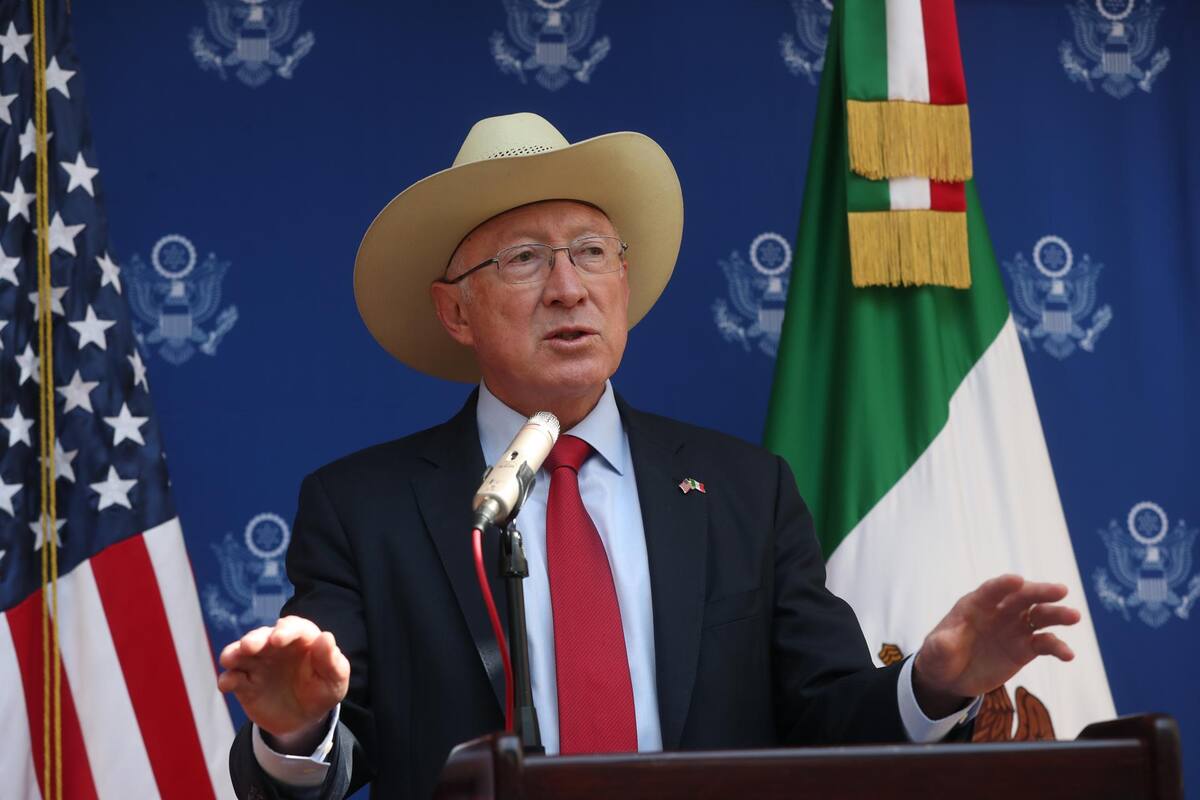 El embajador de Estados Unidos en Mexico, Ken Salazar, habla durante una rueda de prensa en la Ciudad de México (México). Imagen de archivo. EFE/Sáshenka Gutiérrez