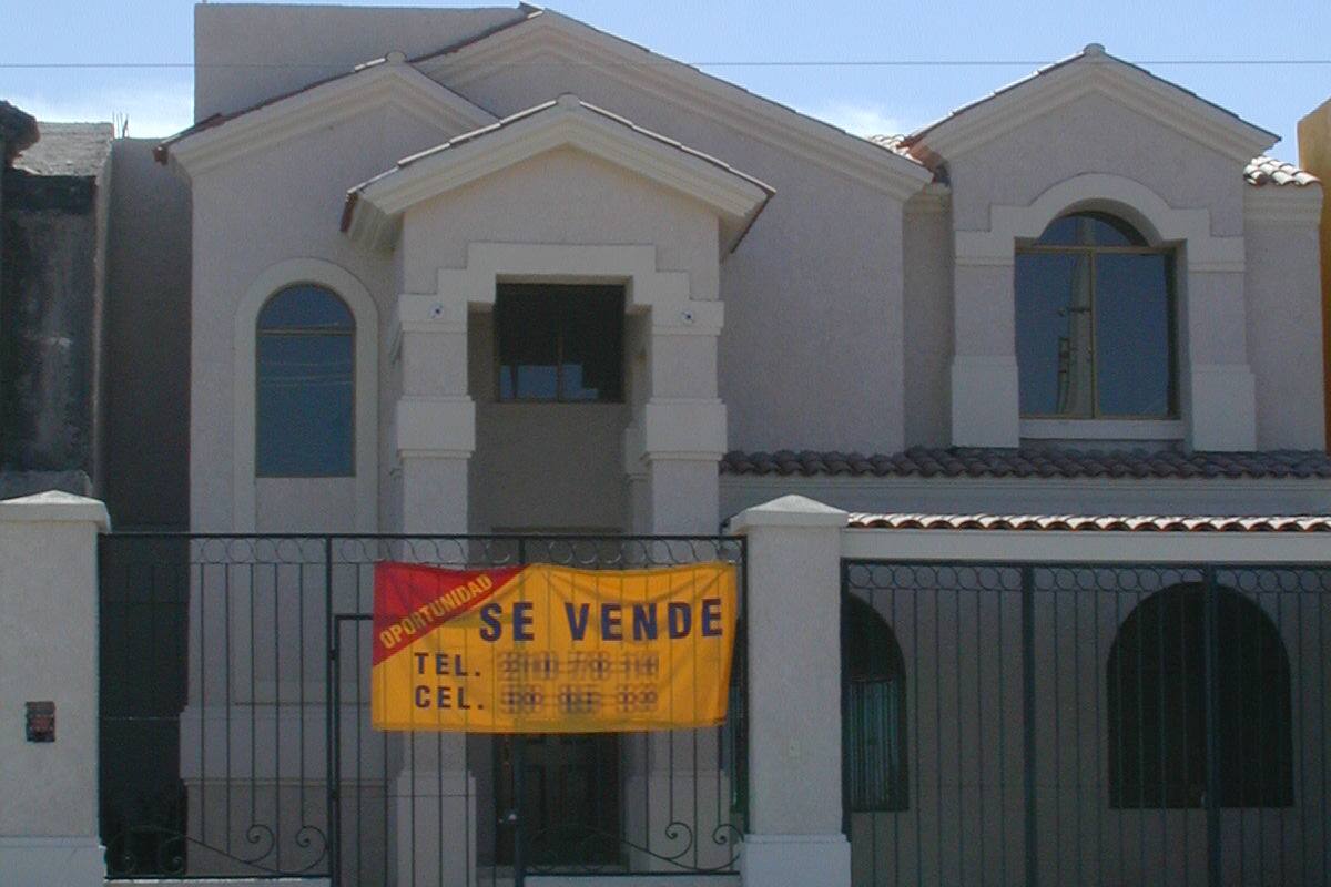 Cada vez es más difíl para los ciudadanos comprar una casa: Docente de Cetys