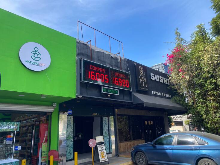 Baja del dólar “alivia” al consumo, pero “presiona” al sector productivo en Baja California