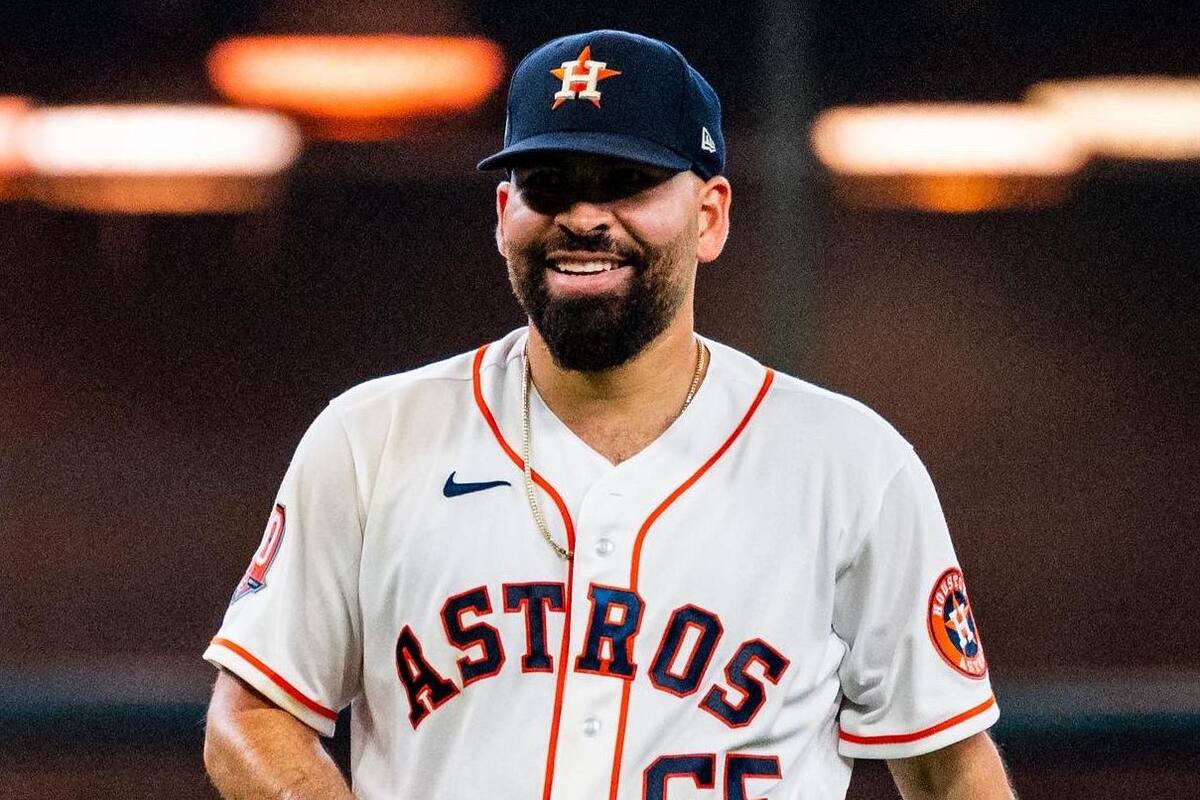 José Urquidy lanza cinco entradas sin hit contra Red Sox y llega a 10 triunfos en MLB