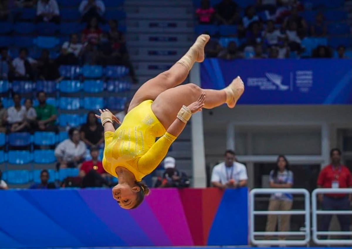 La gimnasta bajacaliforniana lideró el 1-2 para México en la final del all-around, al imponerse con 51.450 puntos en Santo Domingo 2026. Foto: Cortesía.