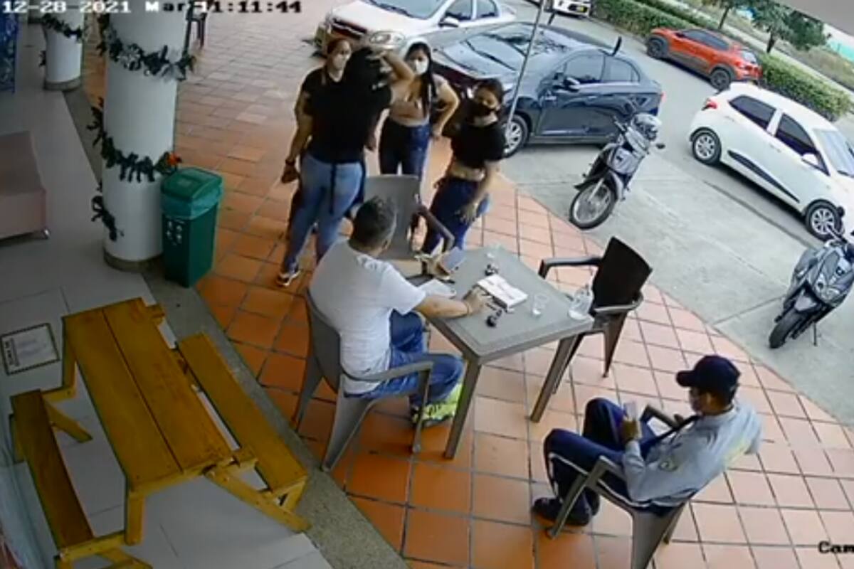 Video: Guardia muere en su primer día de trabajo tras frustrar robo