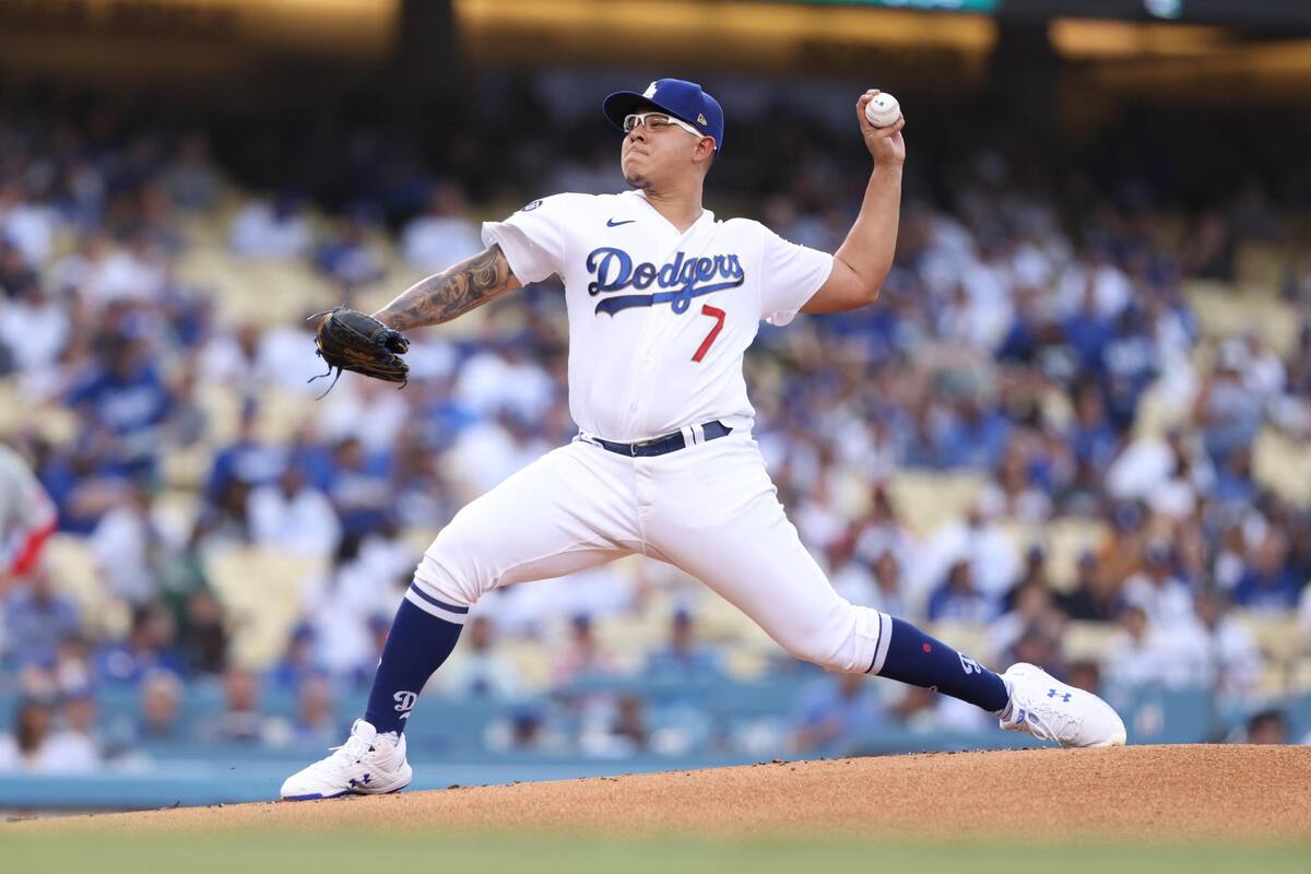 Julio Urías se va sin decisión, pero rompe par de récords personales en MLB