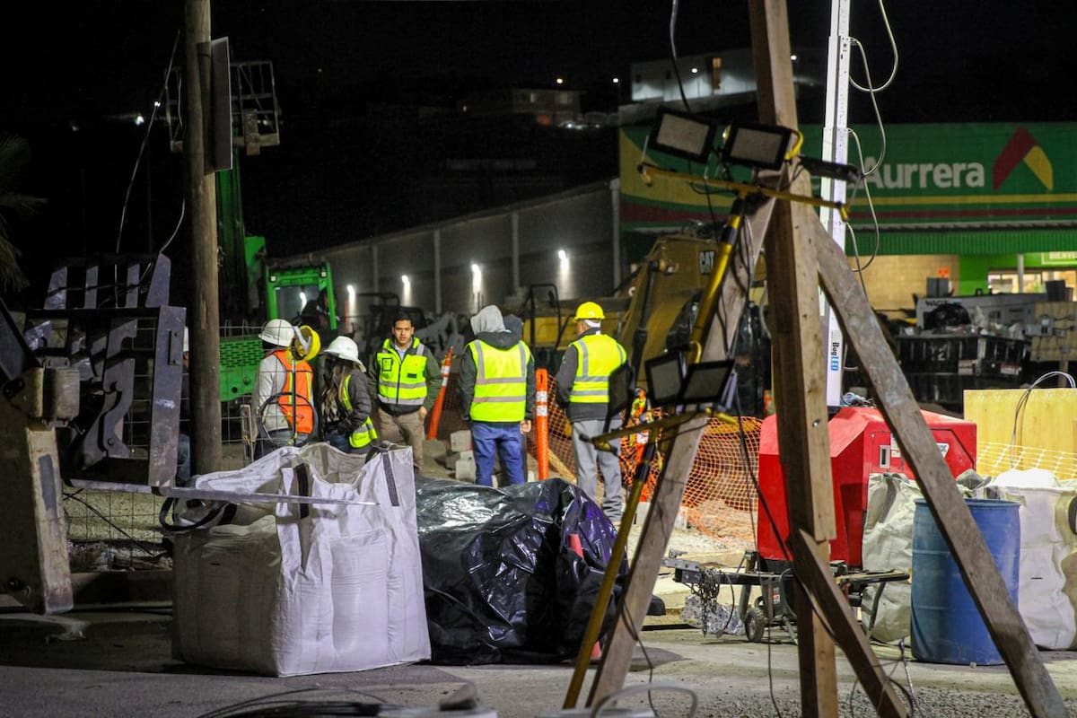 Luego de casi 48 horas de trabajos en el Acueducto Florido–Aguaje, la CESPT prevé que el suministro de agua en 691 colonias de Tijuana y Playas de Rosarito se recupere de manera gradual este fin de semana. Foto: Border Zoom