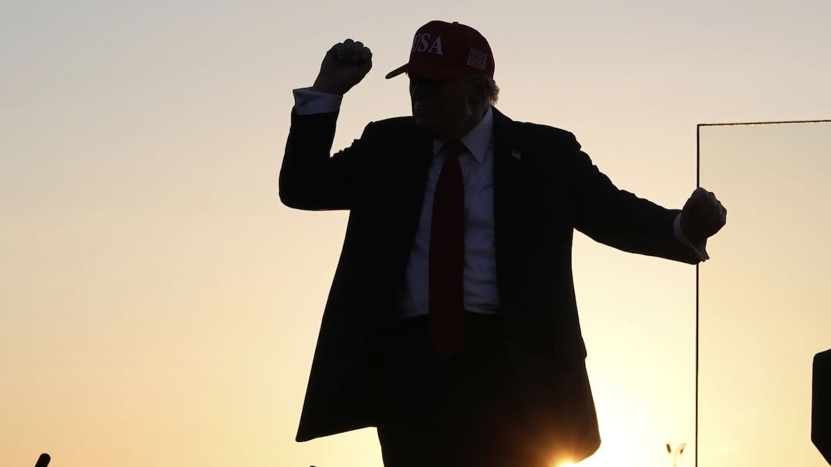 “Me encantaría hacerlo”: Trump reaviva la conversación sobre un tercer mandato y asegura tener los mejores números de su carrera política