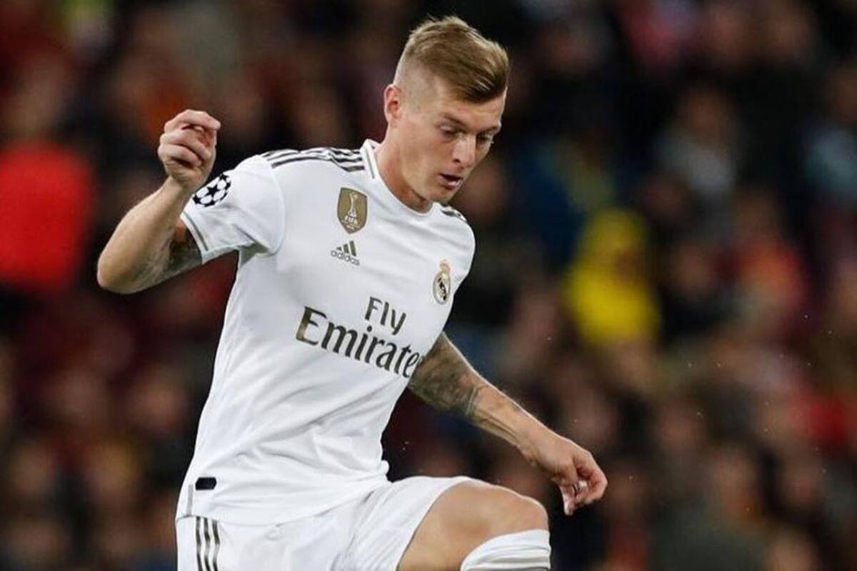 Toni Kroos aconseja a jugadores de no revelar sus preferencias sexuales
