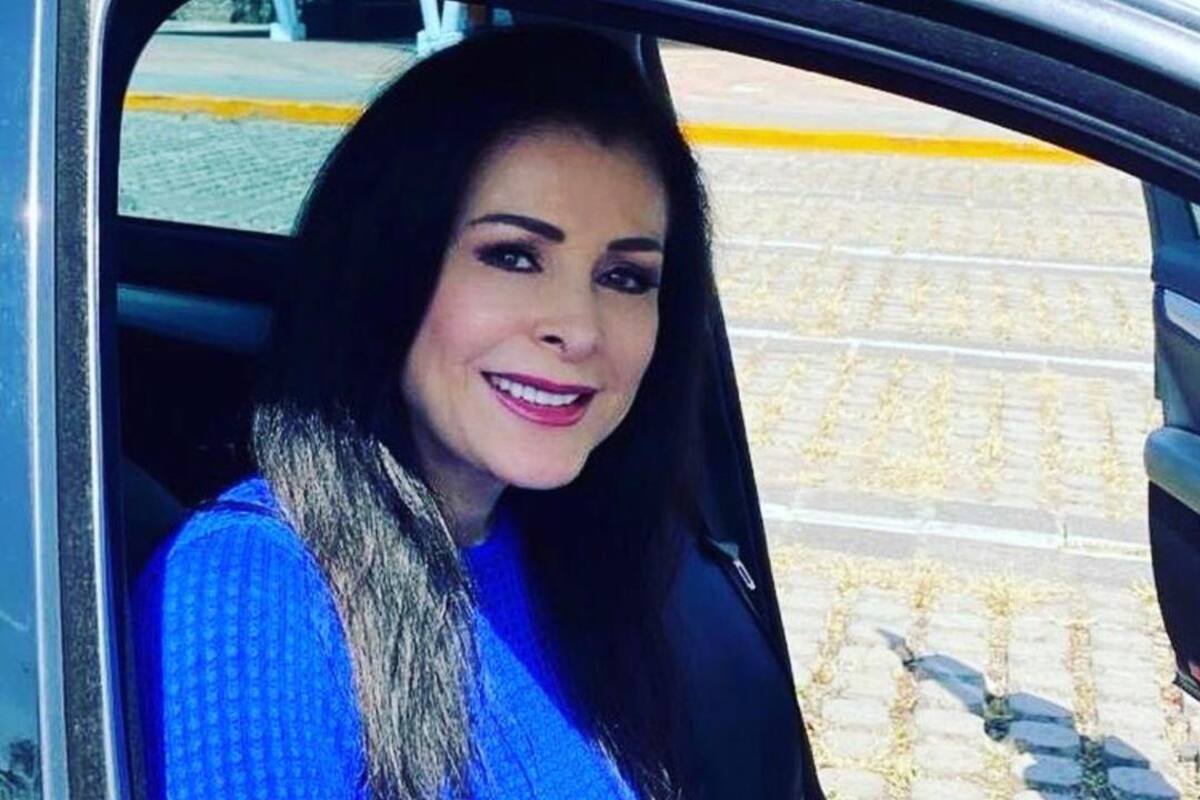 Lourdes Munguía sorprende a sus seguidores con bikini