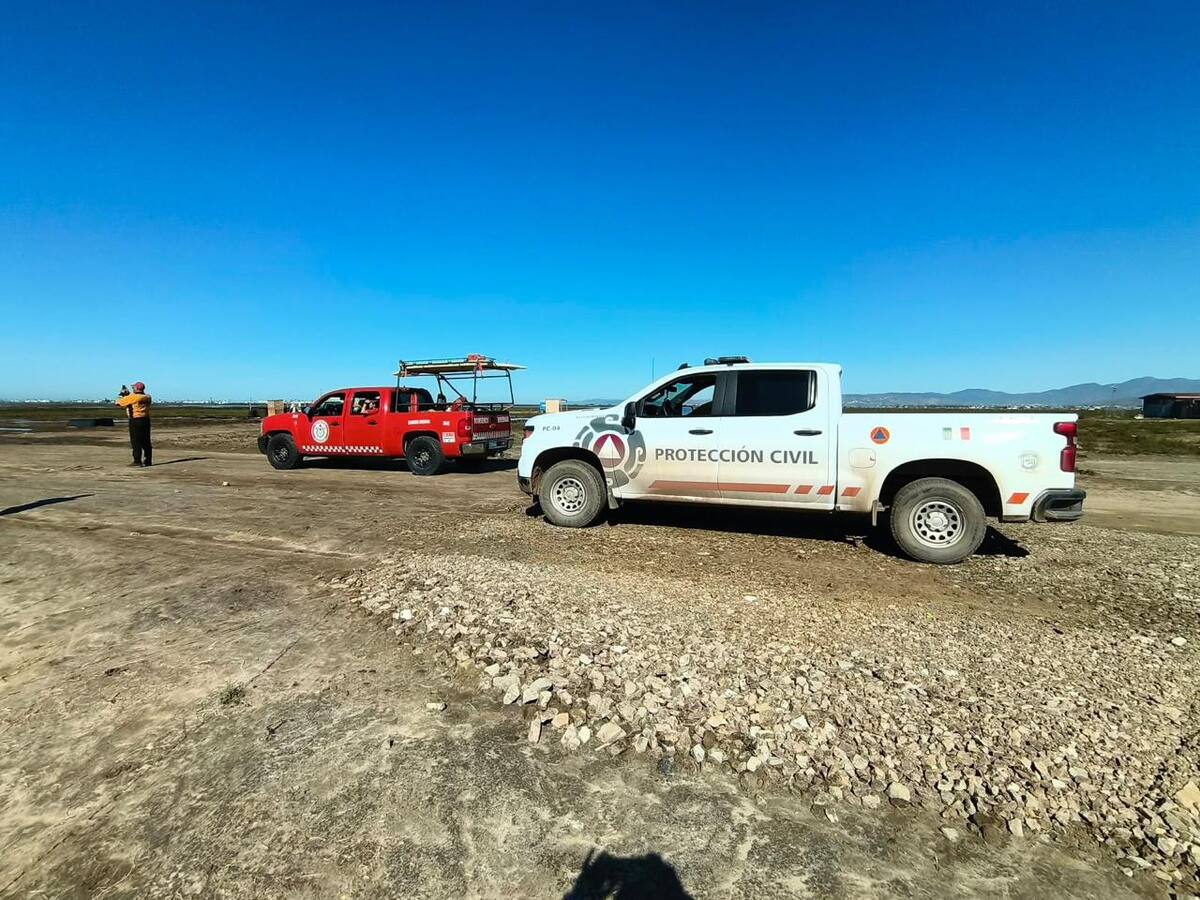 Protección Civil de Ensenada exhortó a familias de El Salitral a evacuar preventivamente ante el riesgo de inundaciones por marea alta. En la zona hay 27 viviendas donde habitan aproximadamente 72 personas. Foto: Cortesía