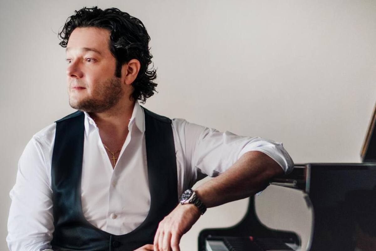 Arturo Chacón: ¡Música, maestro!