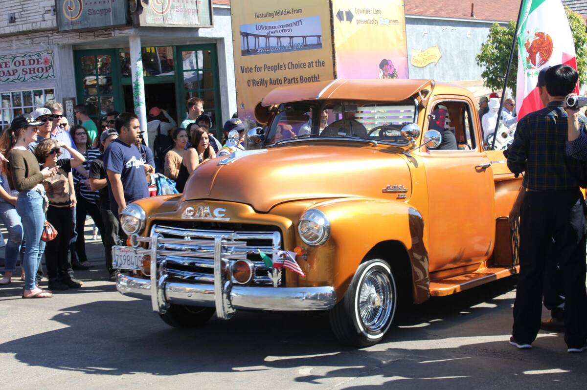 Los visitantes también podrán disfrutar de una exhibición de automóviles tipo “low-rider”