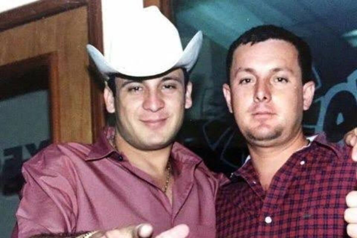 ¿Cuánto dinero ganaba Valentín Elizalde?
