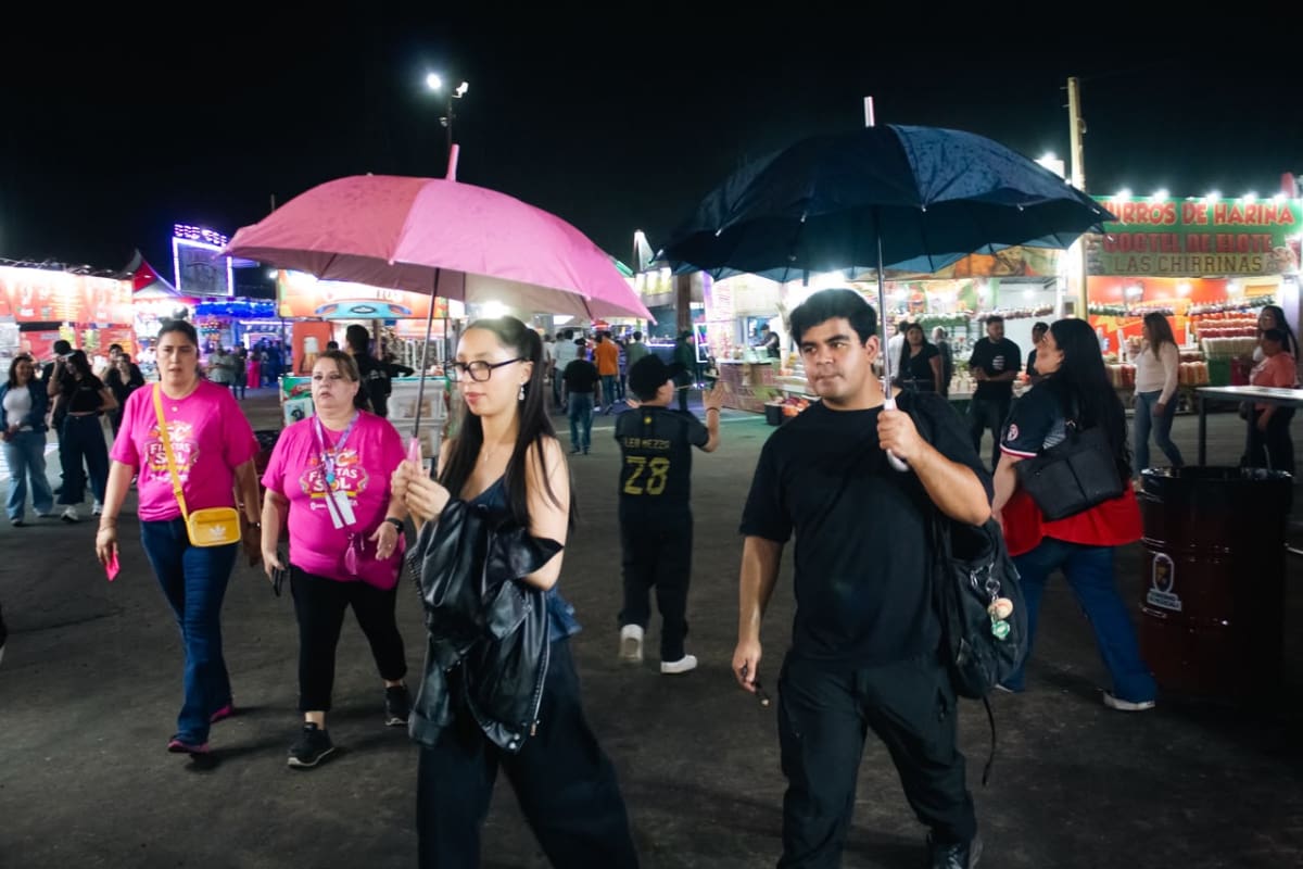 Explota transformador y provoca corte de luz en las Fiestas del Sol