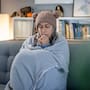 Sentir escalofríos sin fiebre no siempre es normal; estas son las causas más frecuentes y los signos que no deberías pasar por alto