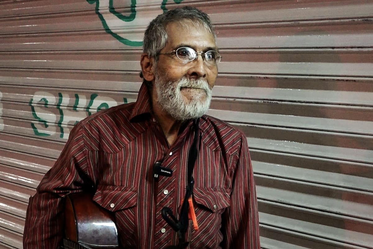 Adrián Briseño, el músico de 69 años que encontró en Tijuana un escenario