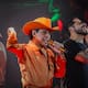 “Todos levántense, no quiero a nadie sentado”: Grupo Firme arma la fiesta con los cachanillas
