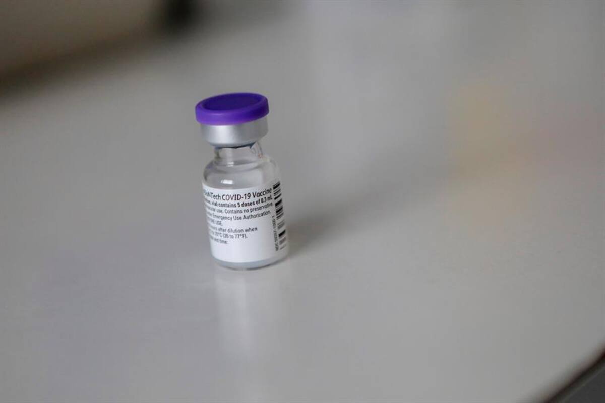 Pfizer anuncia reducción en entrega de vacunas contra Covid-19; tienen problemas en su capacidad de producción