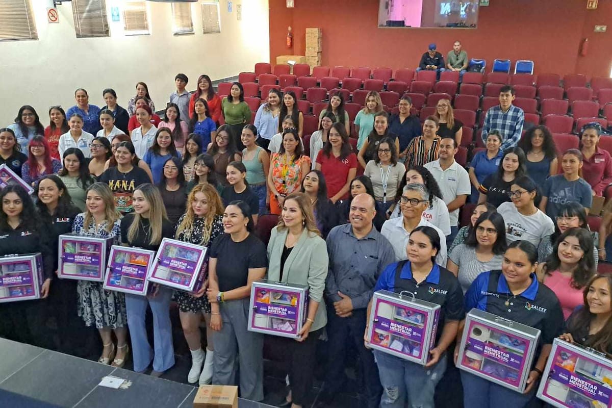 Entregan kits de Bienestar Menstrual en el Itson de Ciudad Obregón