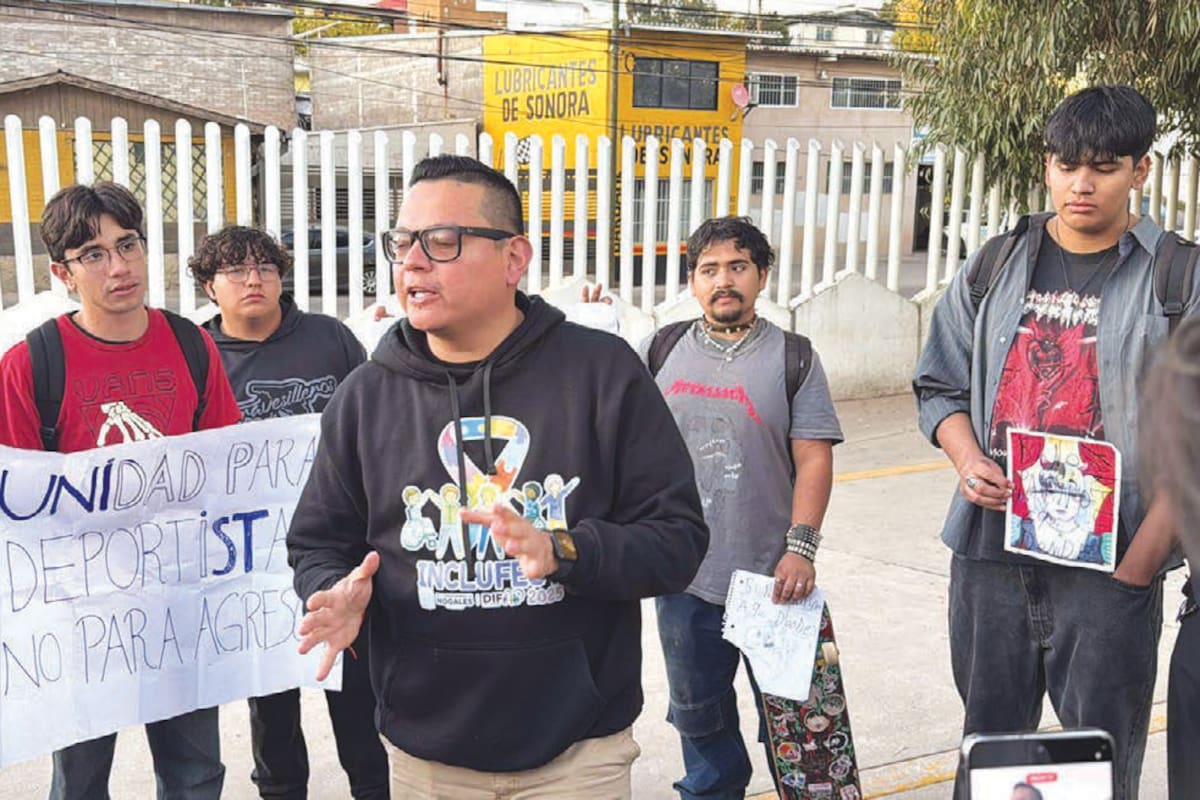 Investigan agresión a menor en unidad deportiva de Nogales; tras ser captada en video, se desatan protestas y suspenden a empleados