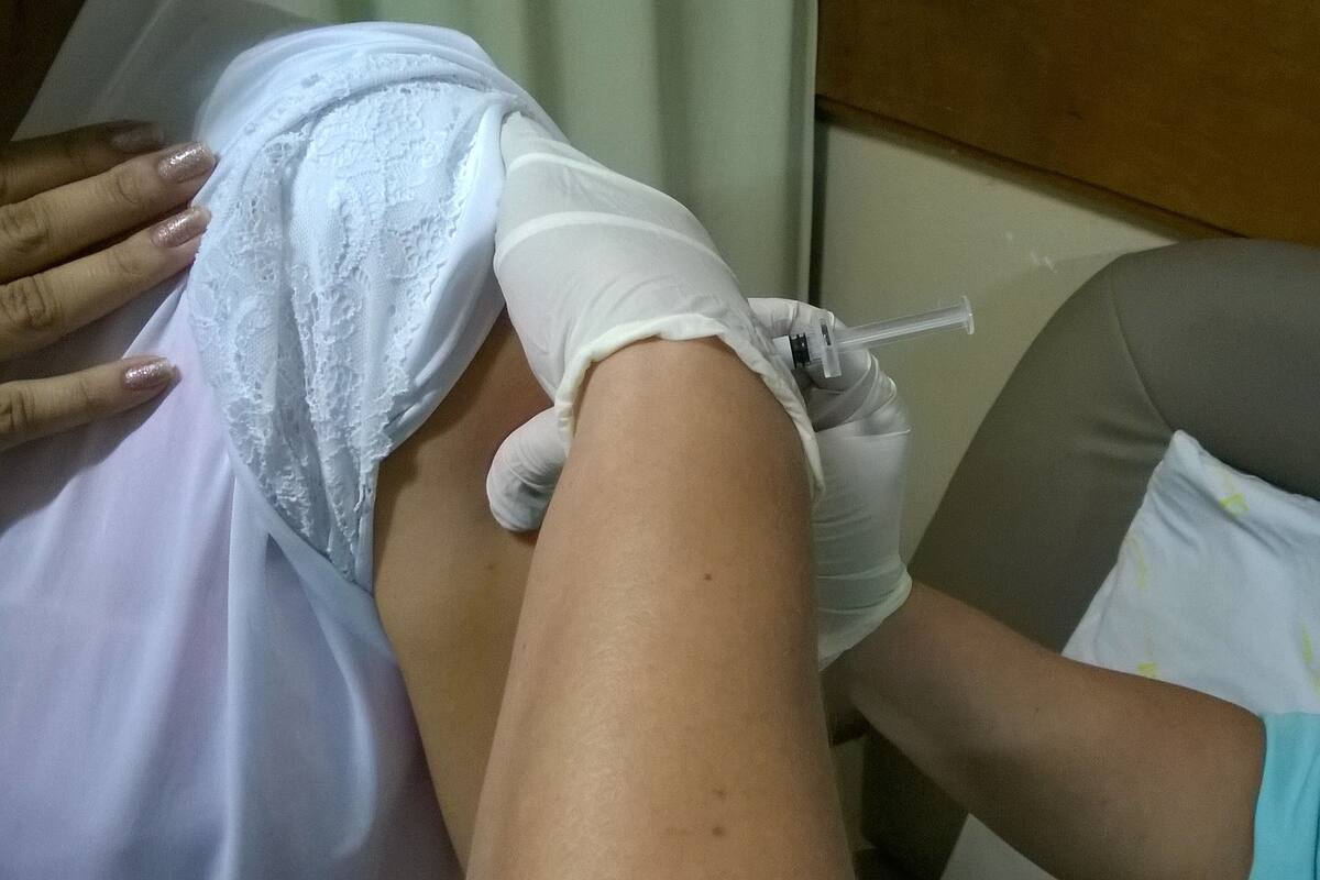 Reportan desabasto de vacunas para la influenza, hepatitis y tuberculosis en CDMX