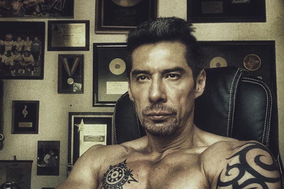Charly López revela que casi fue abusado por productor a los 16 años