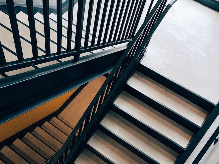 ¿Soñar con una escalera? Esto es lo que está manifestando tu yo interior