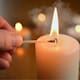 ¿Por qué una vela hace mucho humo? Estas son las interpretaciones que la espiritualidad relaciona con la energía, las intenciones y los rituales personales