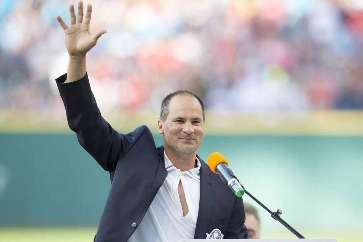 Presentará Toros a Omar Vizquel en Winter Meetings