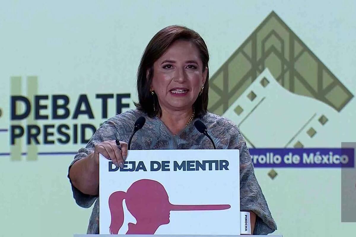 “Xóchitl no sabe debatir, es infantil”: señalan con Leo Zuckermann