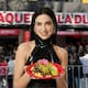 Confusión en CDMX: jóvenes chilangos creen que Dua Lipa inventó los tacos “caramelo” que realmente son típicos de Sonora