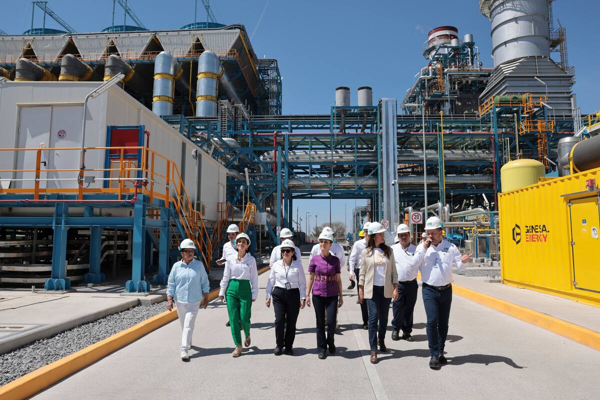 La presidenta Claudia Sheinbaum hoy en Salamanca. / Gobierno de México.