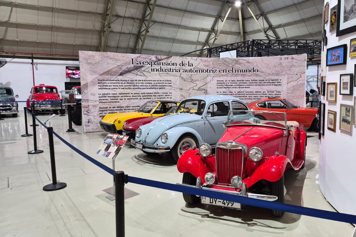Desde un Mustang de edición limitada hasta autos de ‘El Santo’: Presentan el Pabellón del Automóvil en Mexicali