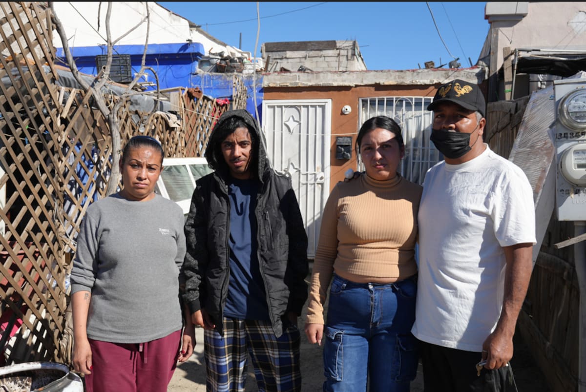 Antonio Zárate fue diagnosticado con un tumor en la cabeza y necesita una operación de emergencia para sobrevivir. La cirugía tiene un costo aproximado de 270 mil pesos, por lo que su familia hace un llamado solidario a la comunidad para reunir los recursos necesarios y darle una oportunidad de seguir con vida. Foto: Carlos Cruz