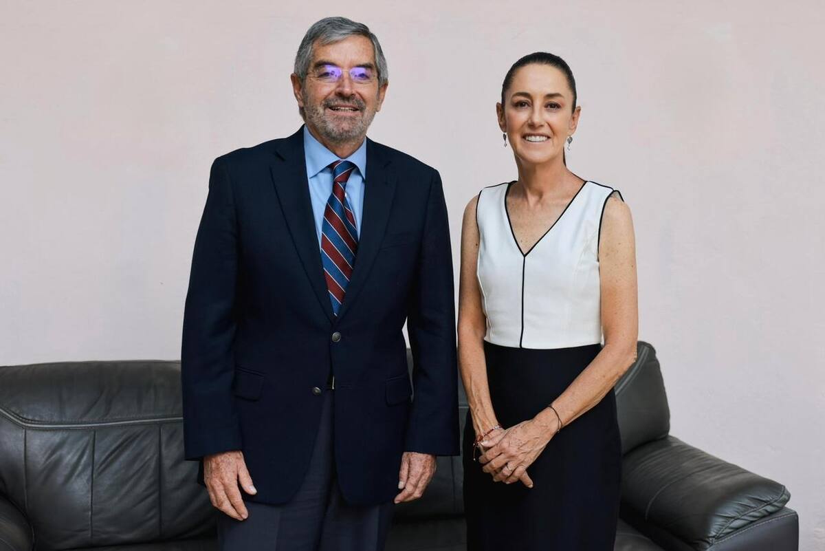 Fotografía de archivo de Juan Ramón de la Fuente, titular de la SRE bajo el gobierno de Claudia Sheinbaum. | Crédito: X @alexxandrarojo