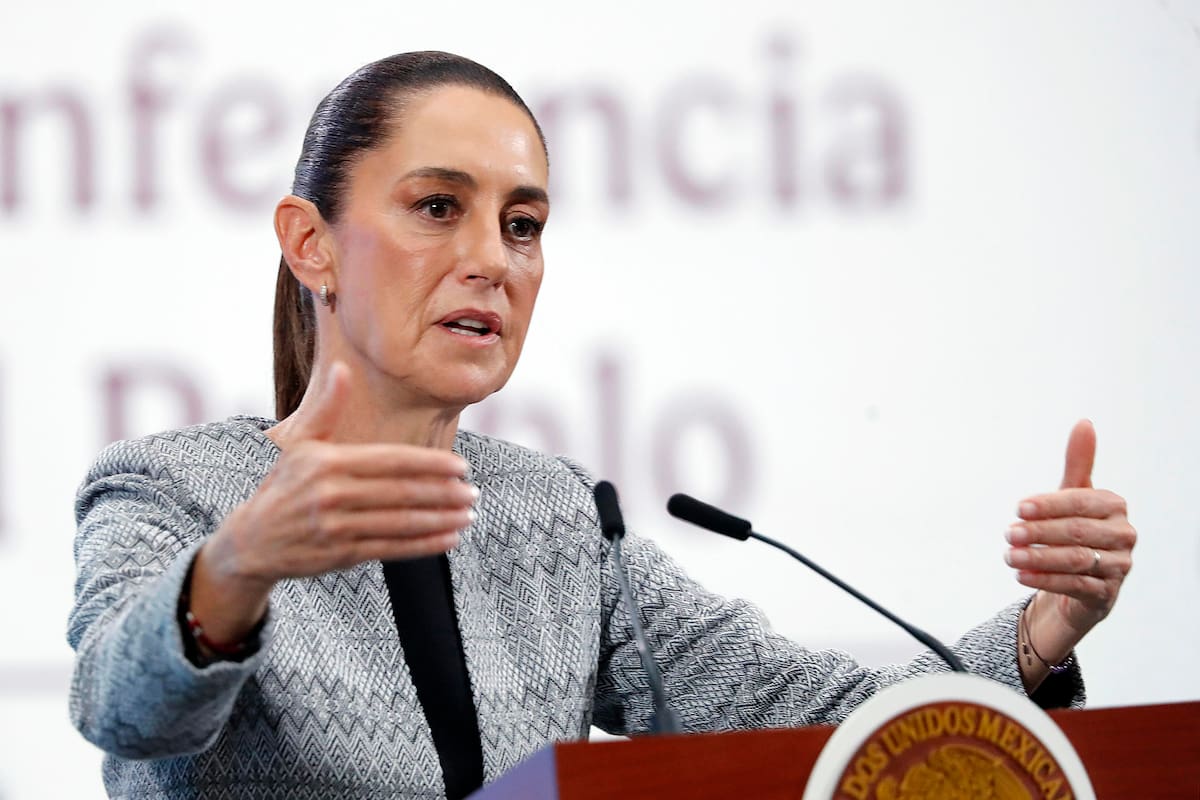 Sheinbaum confirma investigación contra funcionarios ligados al robo de hidrocarburos