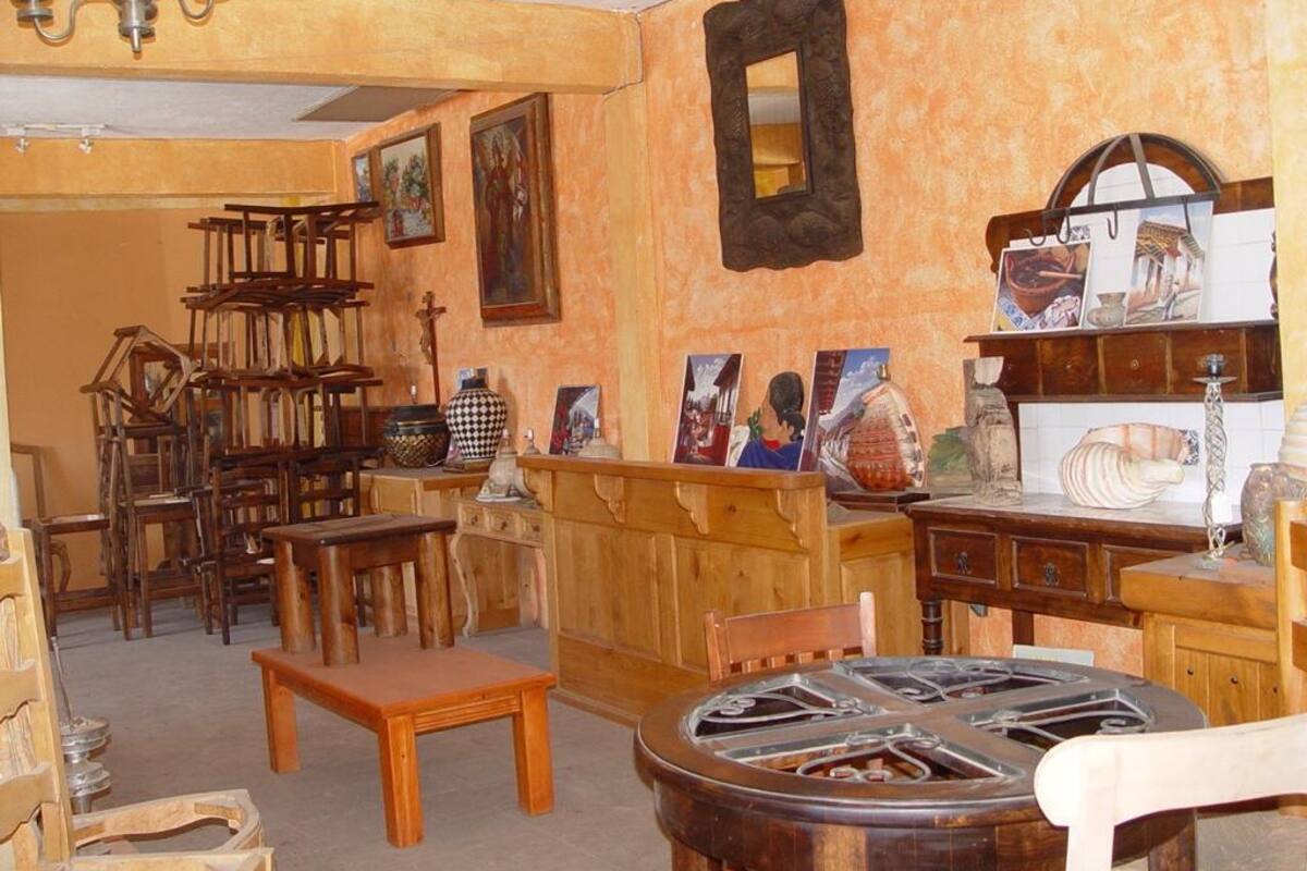 Muebleros y artesanos de Rosarito tienen incremento en ventas