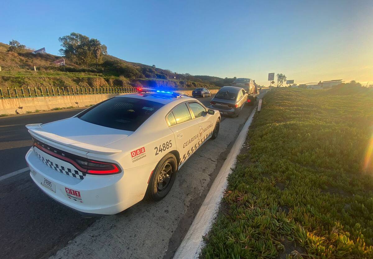 La Guardia Nacional montó un operativo en la autopista Escénica.